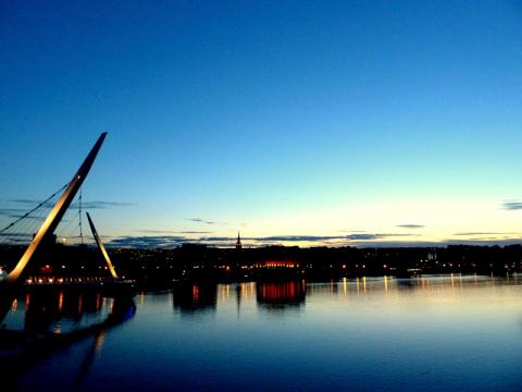 Peace Bridge v Derry Peace Bridge v Derry